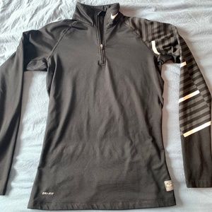 Nike Quarter-Zip